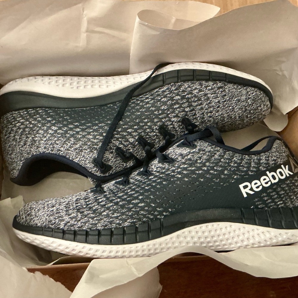 Reebok Men's Black and White Athletic Shoes